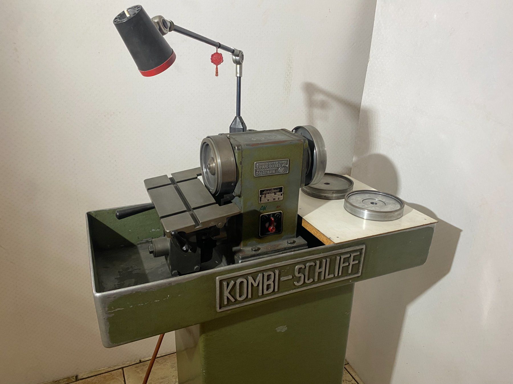 Toutes les machines: Affûteuse KOMBI SCHLIFF – D'occasion à Cortaillod par cri_hw2g 1