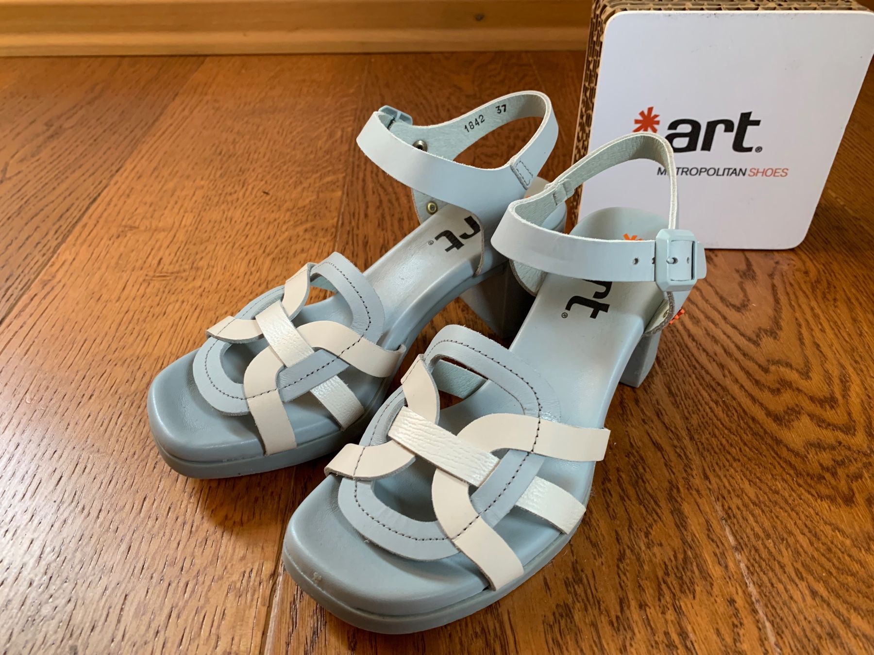 Art Damenschuhe: Art Cannes 1842 celeste-white Gr.37 – Neu (gemäss Beschreibung) aus Zürich von finsti 1