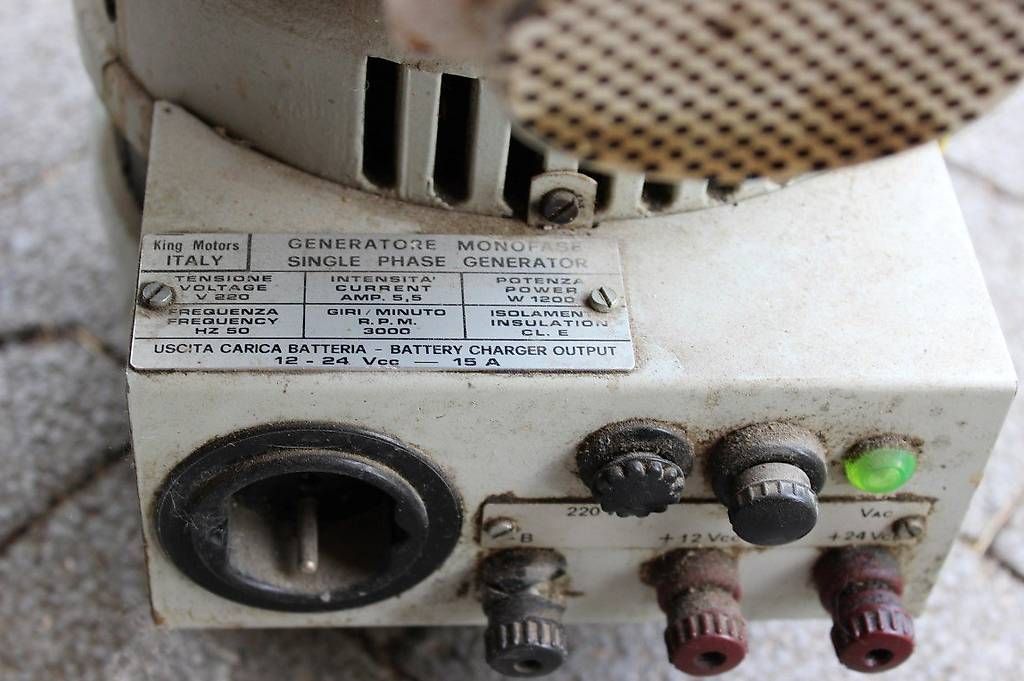 Generatori di corrente: Notstromgruppe  2 Takt, – Usato da Werthenstein venduto da joniace 3