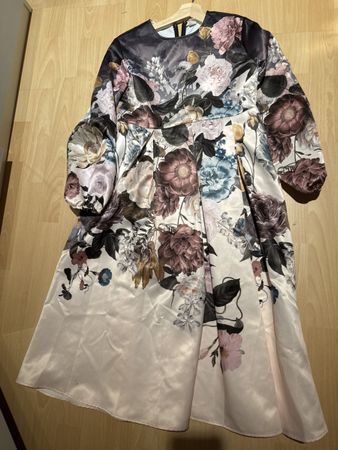Shein Blumenkleid Mädchen Gr. 152 Festlich Hochzeit Konfirma