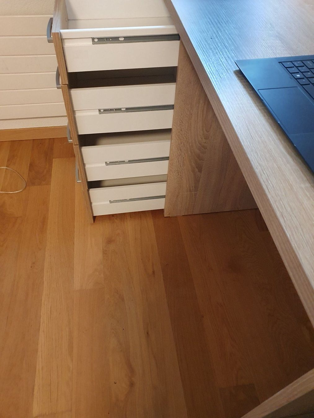 Scrivanie: Bureau avec chaise – Usato da Zürich venduto da bec_2w7p 3