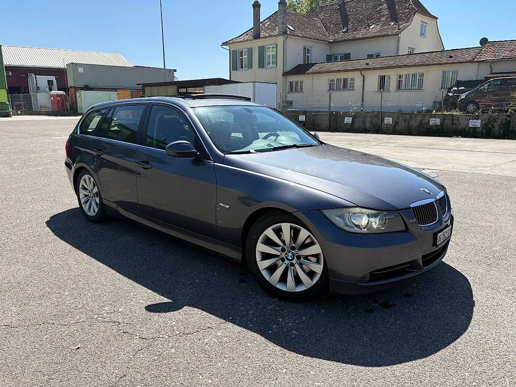 BMW Autos: BMW 325d Touring E91 – Gebraucht aus Kaiseraugst von minush02