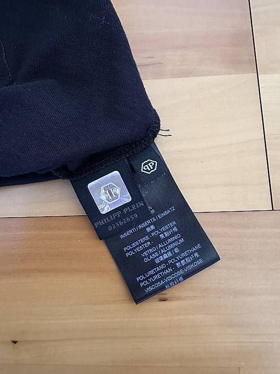 Philipp Plein T-shirt: Shirt von Philipp Plein – Nuovo (secondo la descrizione) da Niederhasli venduto da R__A 2
