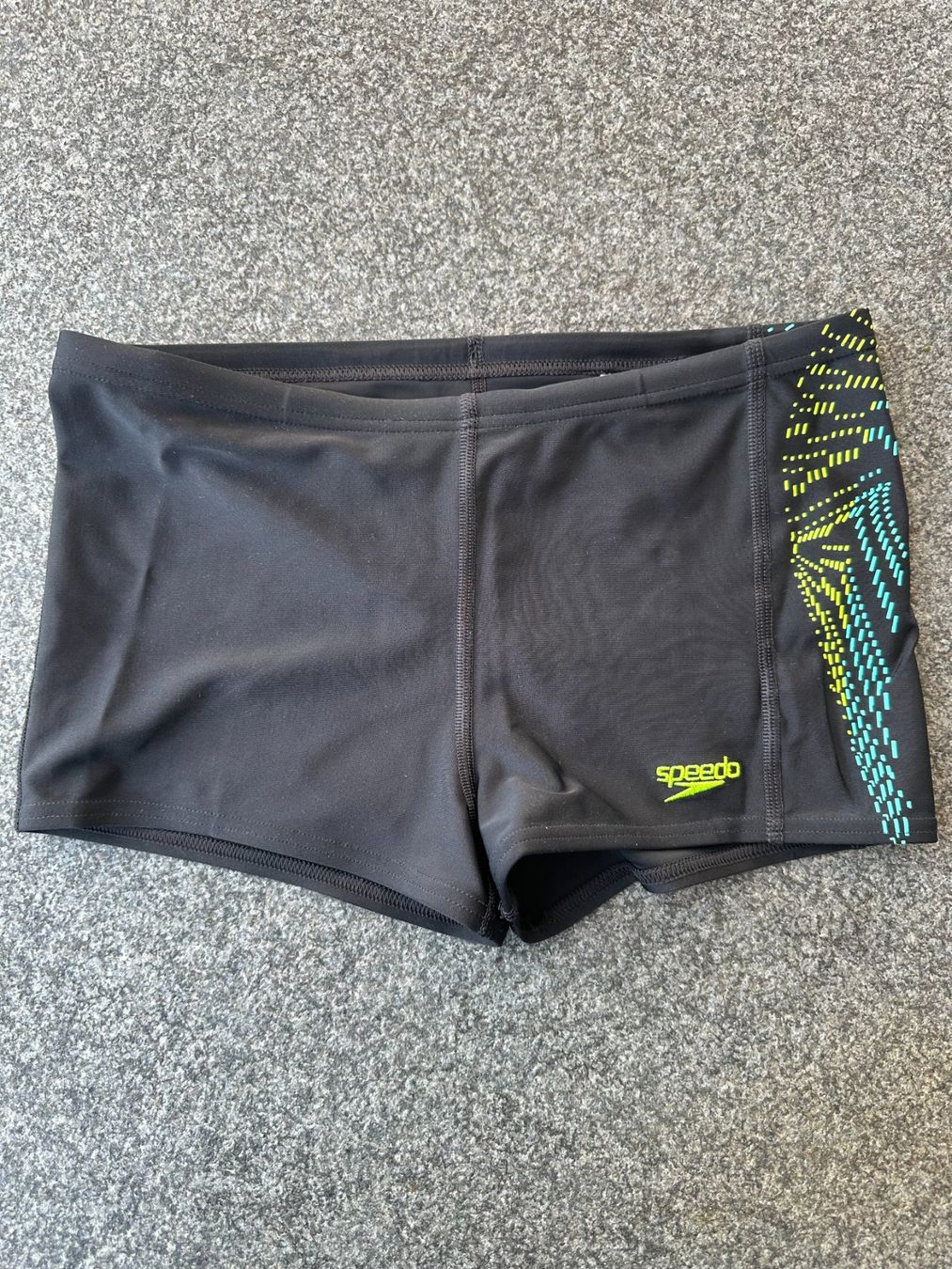 Pantaloni: speedo Badehose Gr. 164 – Usato da Boppelsen venduto da KASIBO