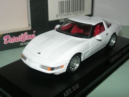Chevrolet Corvette C4 Coupé ZR 1 weiss * Detail Cars 1:43