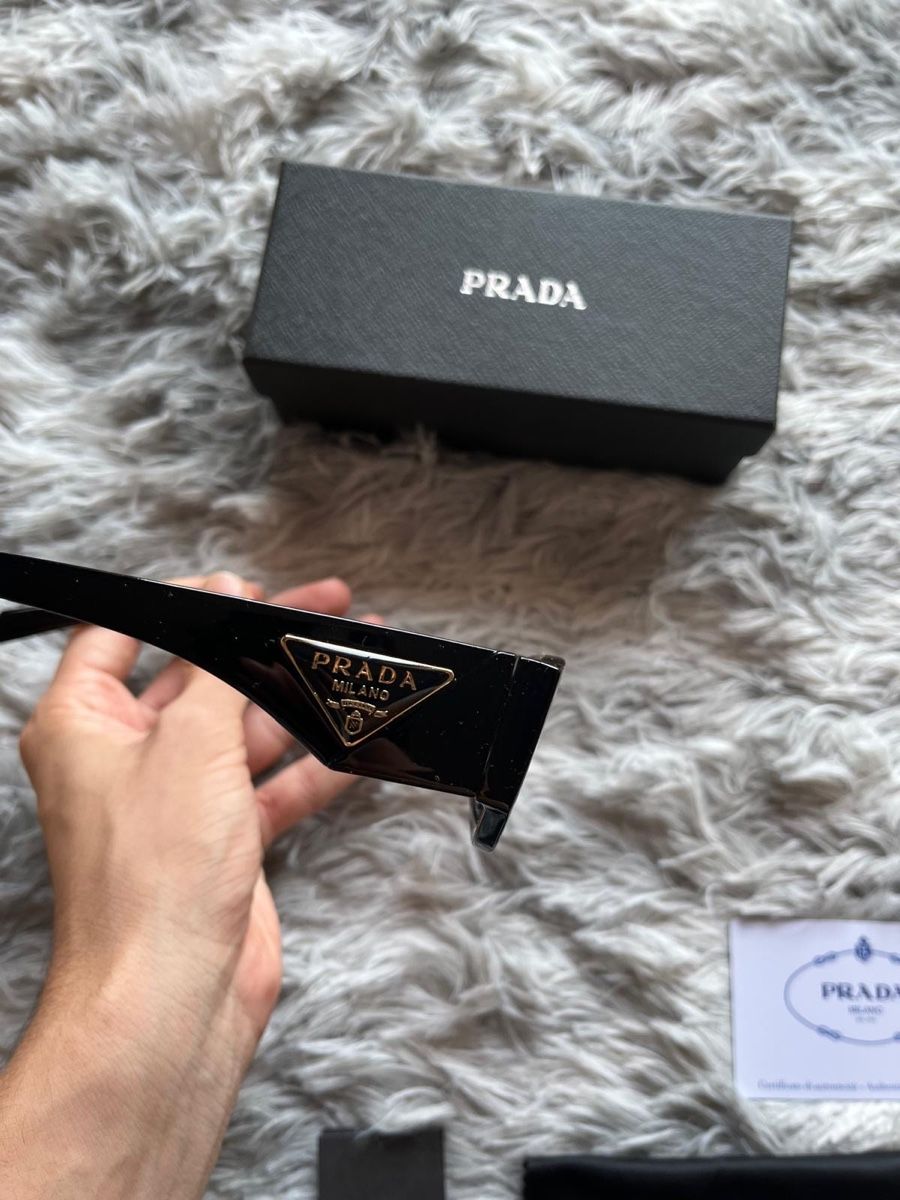Occhiali & Lenti: Prada Sunglasses - Summer Essential and Timeless Style! – Nuovo (secondo la descrizione) da Morschach venduto da torreess15 3
