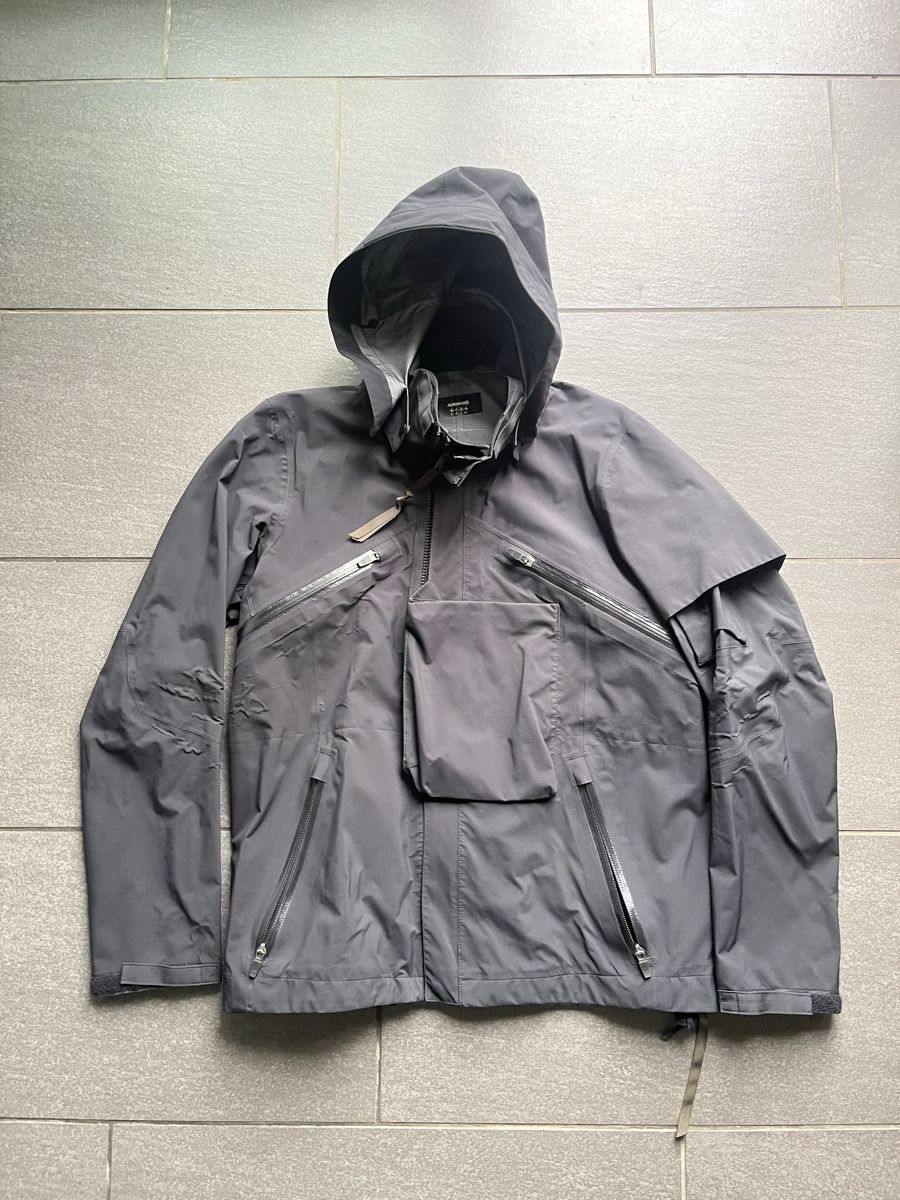 Giacche: ACRONYM J1A Herren Jacke Gr. M – Usato da Zürich venduto da cENS0R