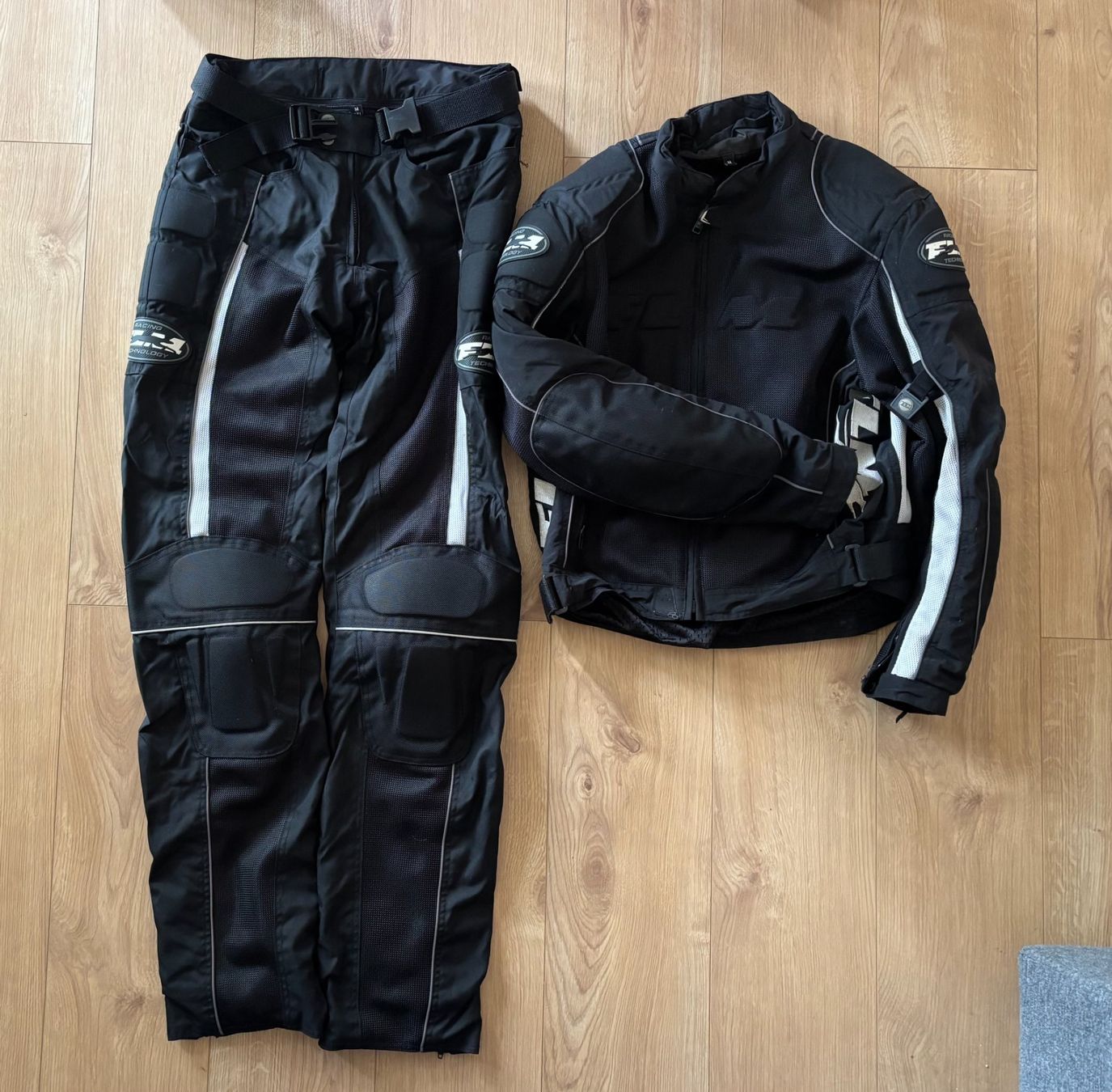FLM Completi: FLM Motorrad-Kombi - Grösse M – Usato da Zürich venduto da greg_richrd