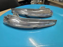Original Mercedes-Benz Blinkleuchte im Spiegel R/L