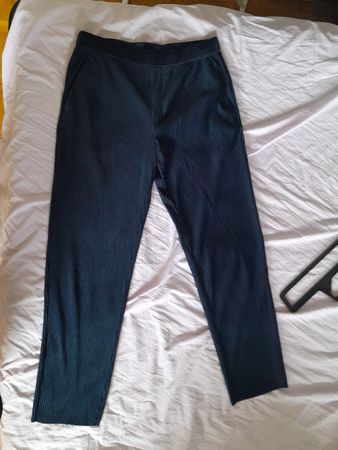 pantalon zara velour cotelé taille M