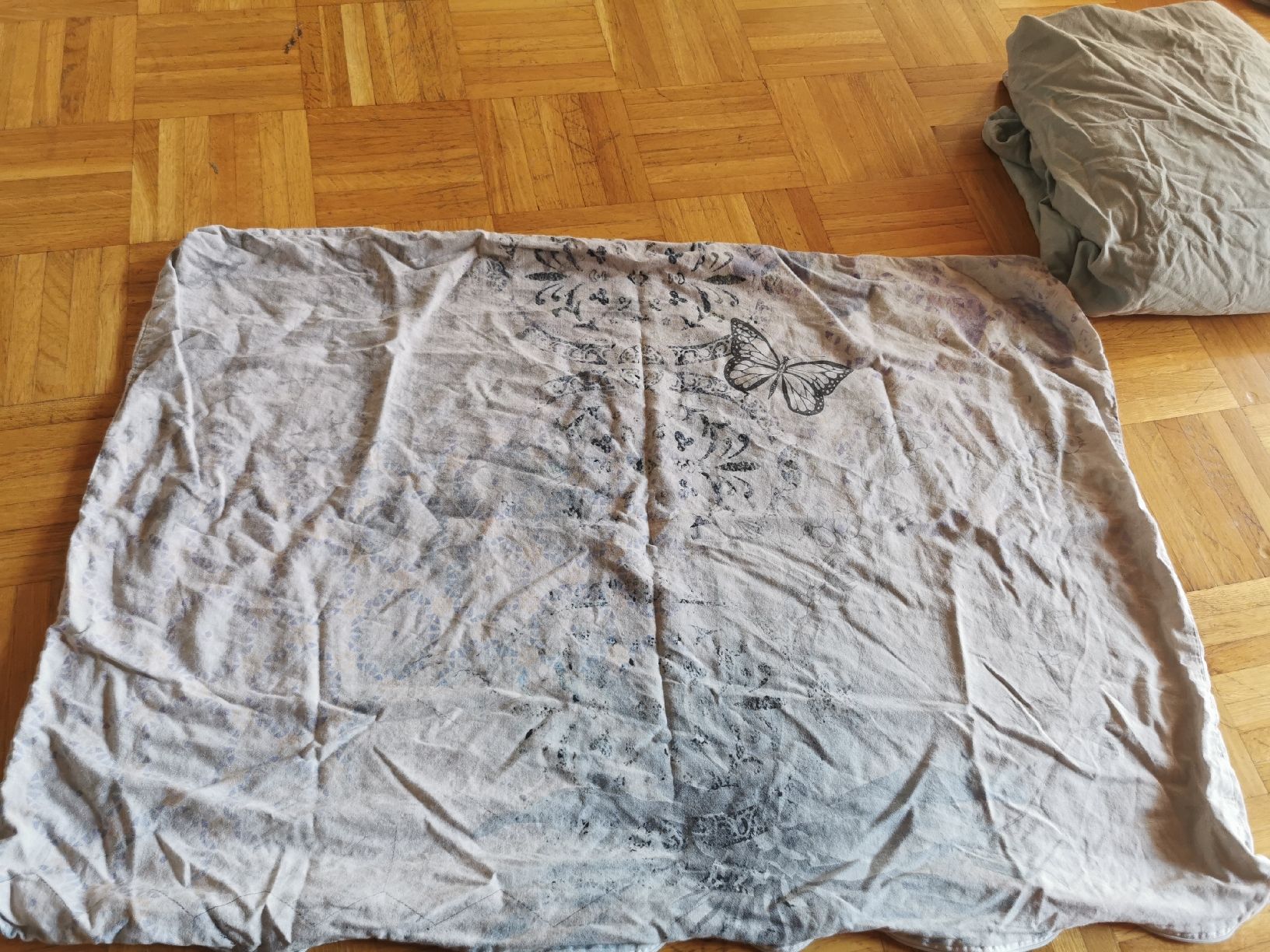 Biancheria da letto: Bettbezug 200cm x 160cm – Usato da Laufen venduto da Daraja 1