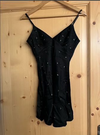 Schwarzes ZARA Kleid mit kleinen Nieten Gr. XS - 250438