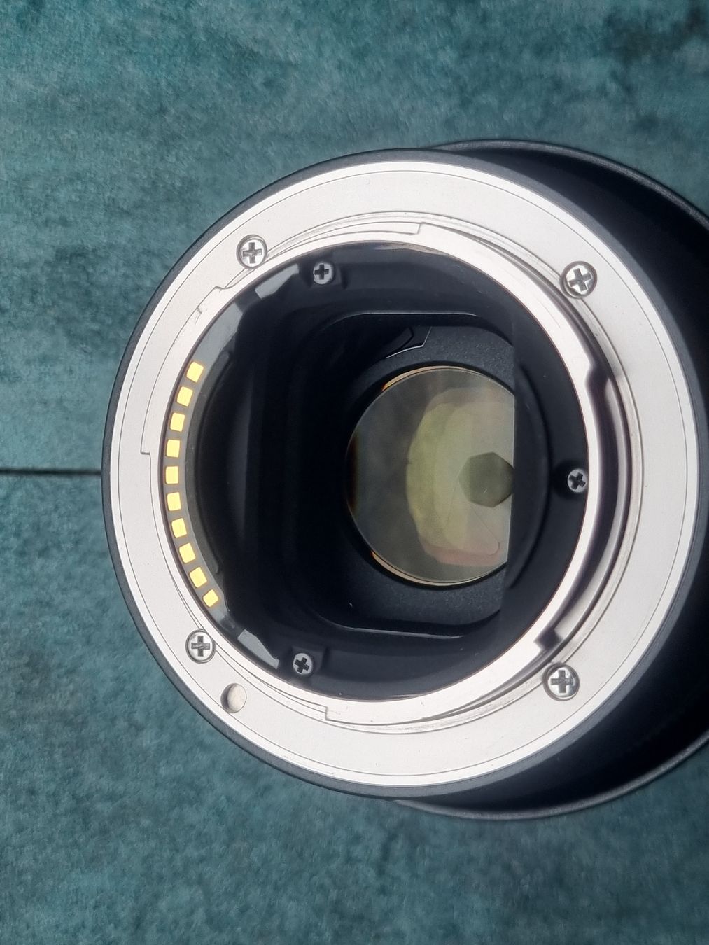 Sony Objectifs: Sony FE 50mm 1.8 (Full frame e-mount) – D'occasion à Neuchatel par seb_982w 4