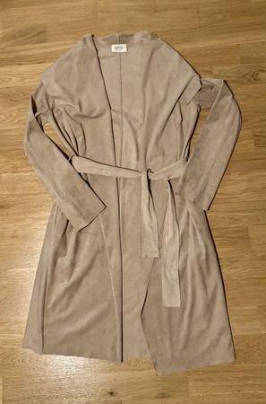Cartoon Mantel Gr. S Beige Top Zustand