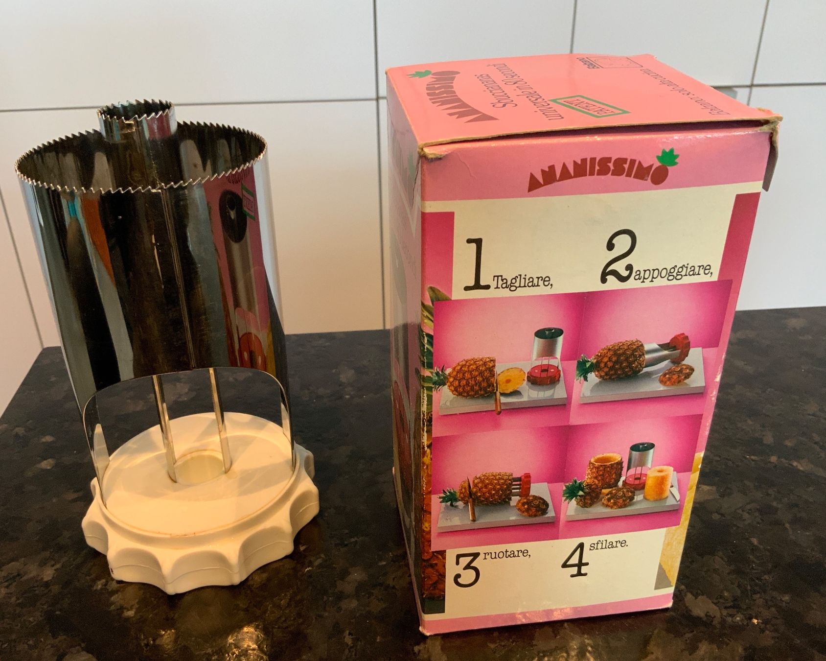 Elettrodomestici da cucina: Outil pour éplucher l’ ananas – Usato da Le Grand Saconnex venduto da Enrica01