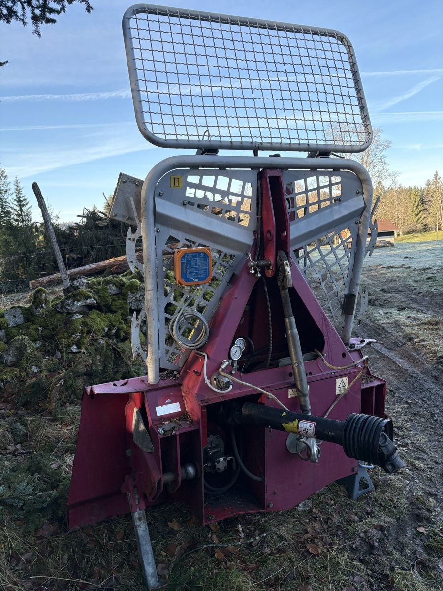Forst Seilwinden & Rückzangen: Treuil forestier – Gebraucht aus Fontainemelon von rot_yc7m 2