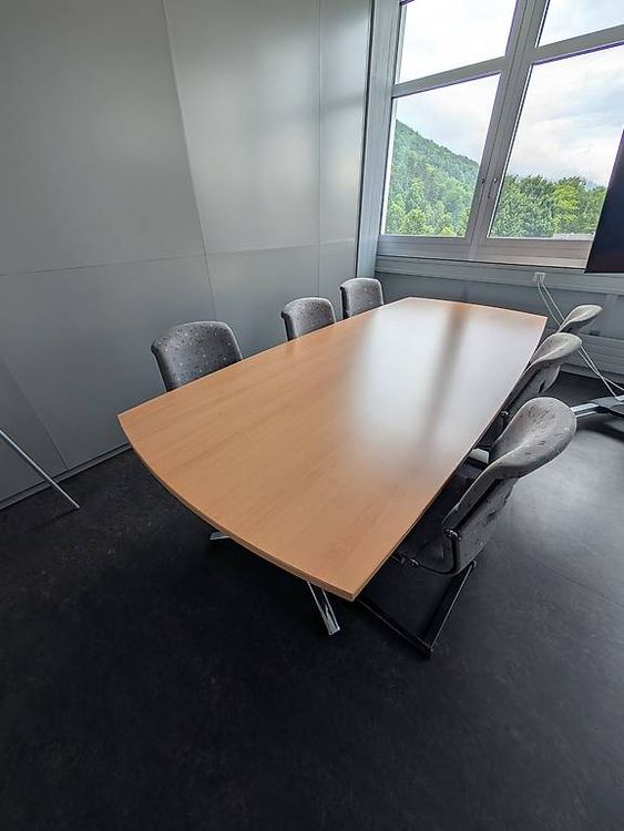 Scrivanie: Konferenz / Bürotisch – Usato da Biel/Bienne venduto da max_27sz