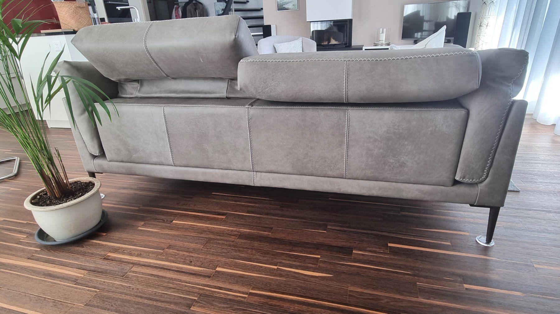 Divani: Sofa, beste Lederqualität, absolut NEUWERTIG – Nuovo (secondo la descrizione) da Wolfhausen venduto da lemongrass14 2