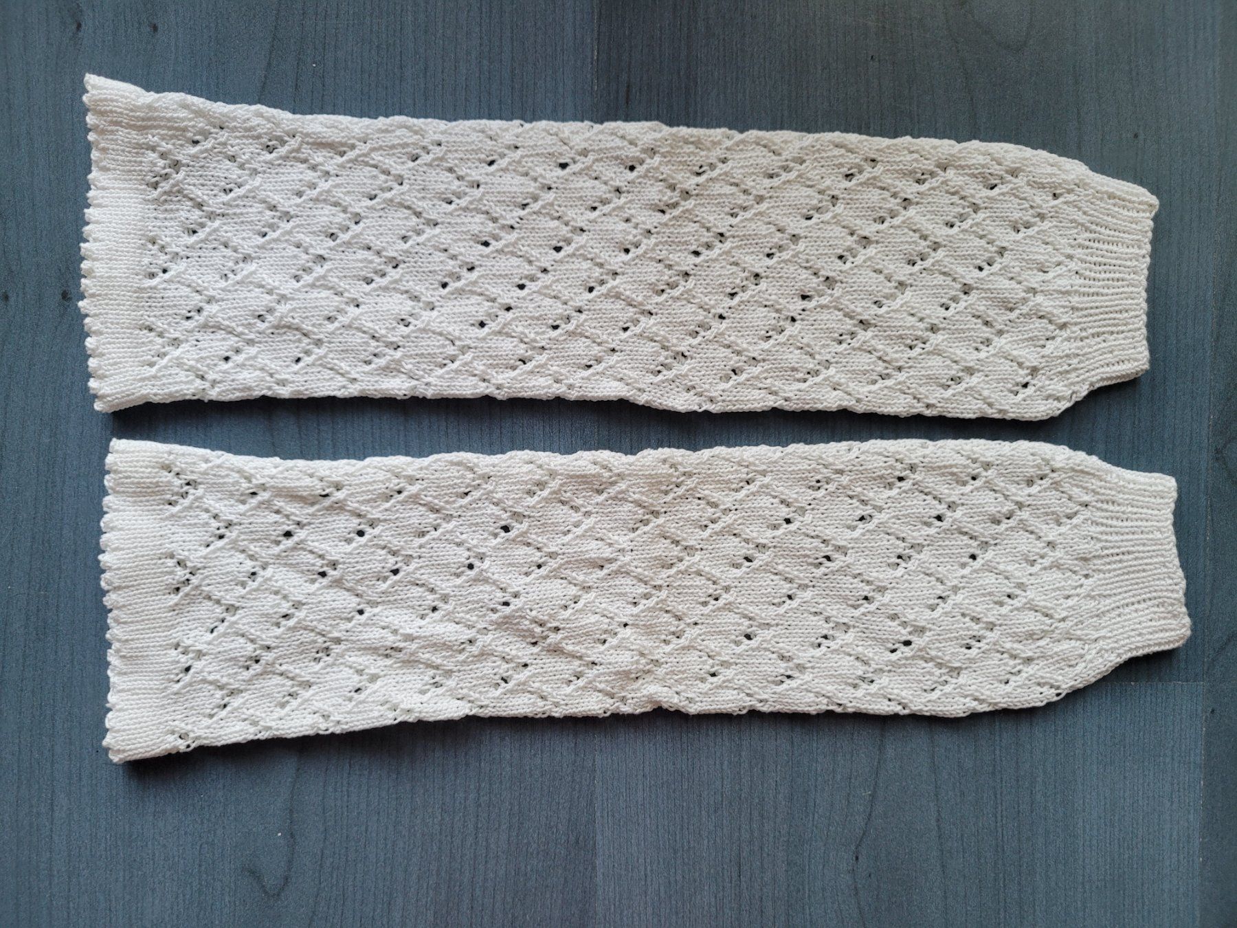 Kostüme: Gotthelftracht, Grösse ca. 40-42 – Gebraucht aus Unterseen von Silberflieder 8