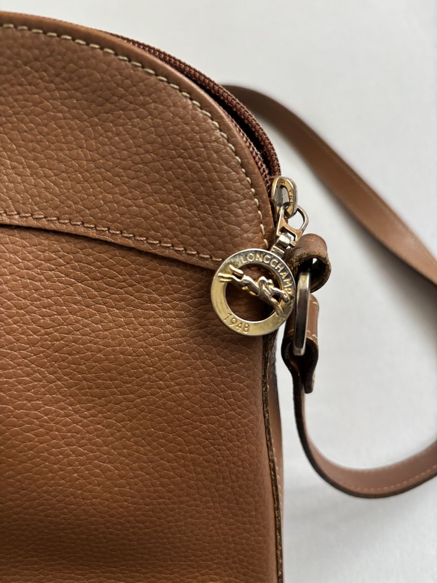 Longchamp Borse: Longchamp Umhängetasche – Usato da Zürich venduto da mathi123 2