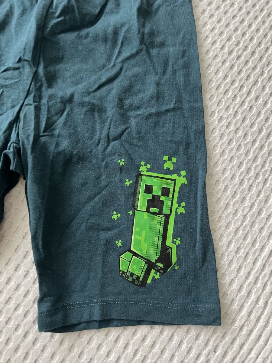 Calze & Collant: MINECRAFT SOMMER LEGGINS 140 – Usato da Basel venduto da theo-g77 1