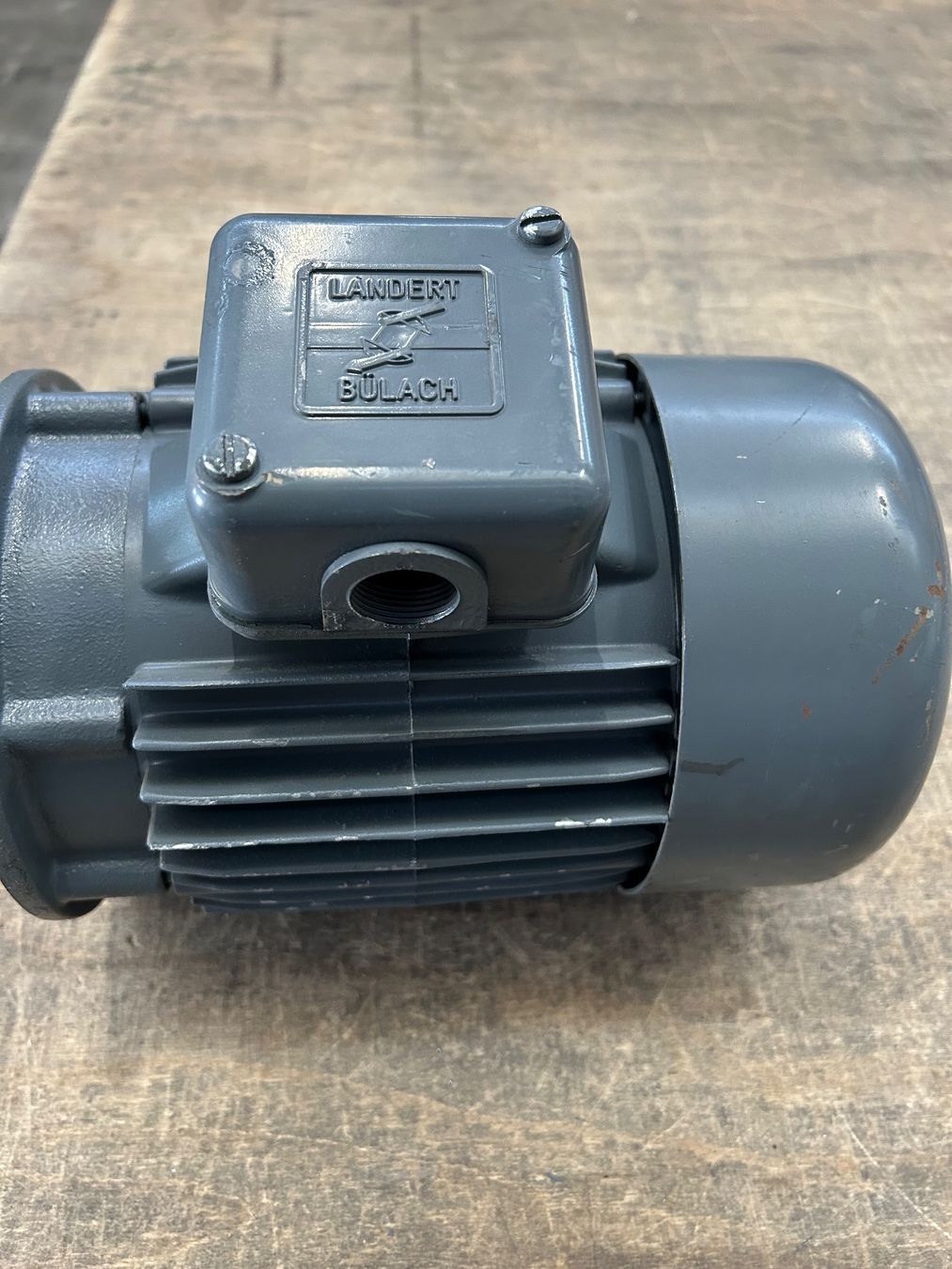 Motori: Elektromotor – Nuovo (secondo la descrizione) da Amriswil venduto da MTTGMBH