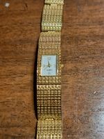 Elegante vintage Damenuhr, goldfarben - Blickfang