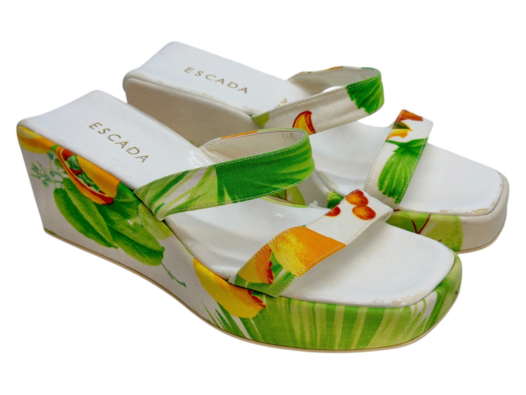 Escada Scarpe da donna: Sandales compensées de plage ESCADA. Pointure 36.5 – Usato da Cossonay-Ville venduto da PatineDuTemps