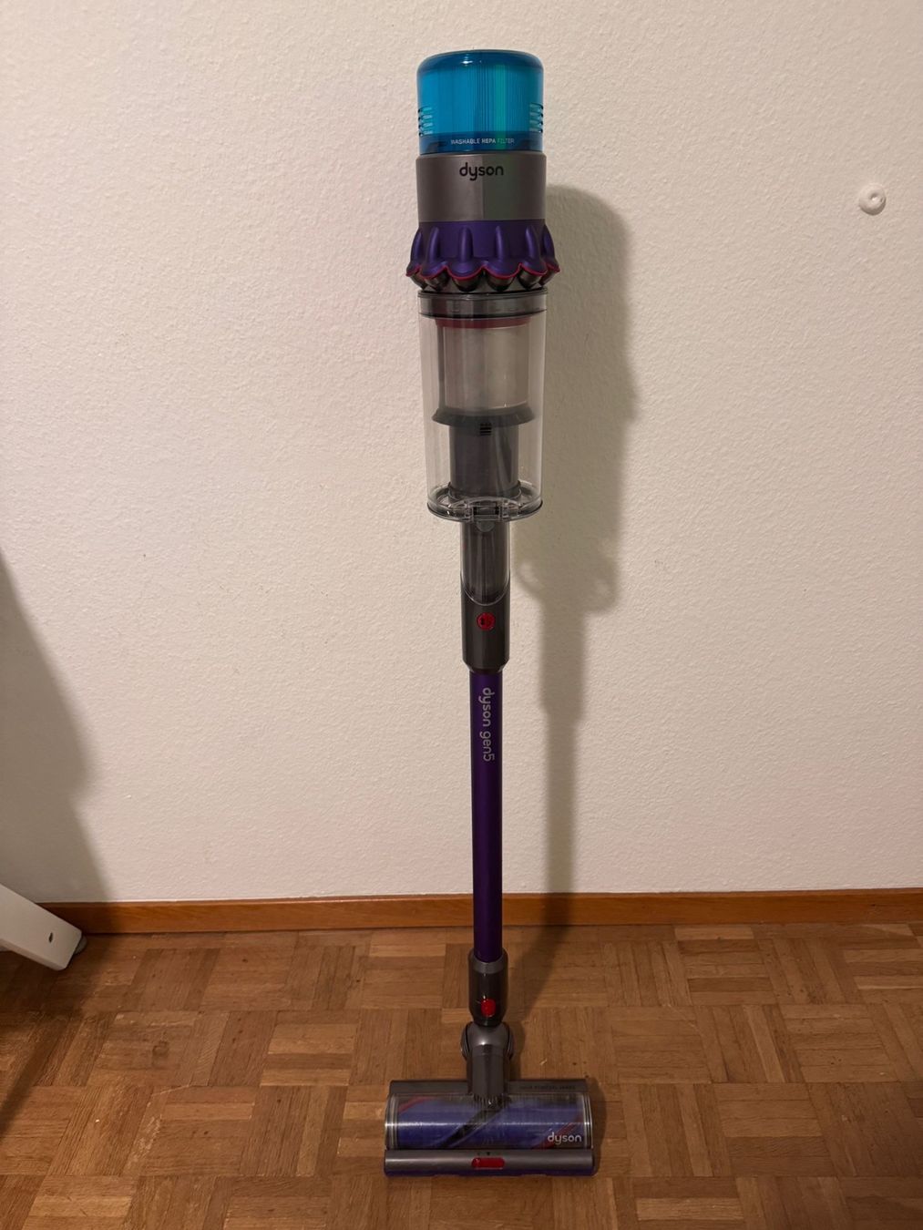 Dyson Aspirapolveri & Accessori: Dyson Gen 5 – Usato da Baar venduto da Sen-61