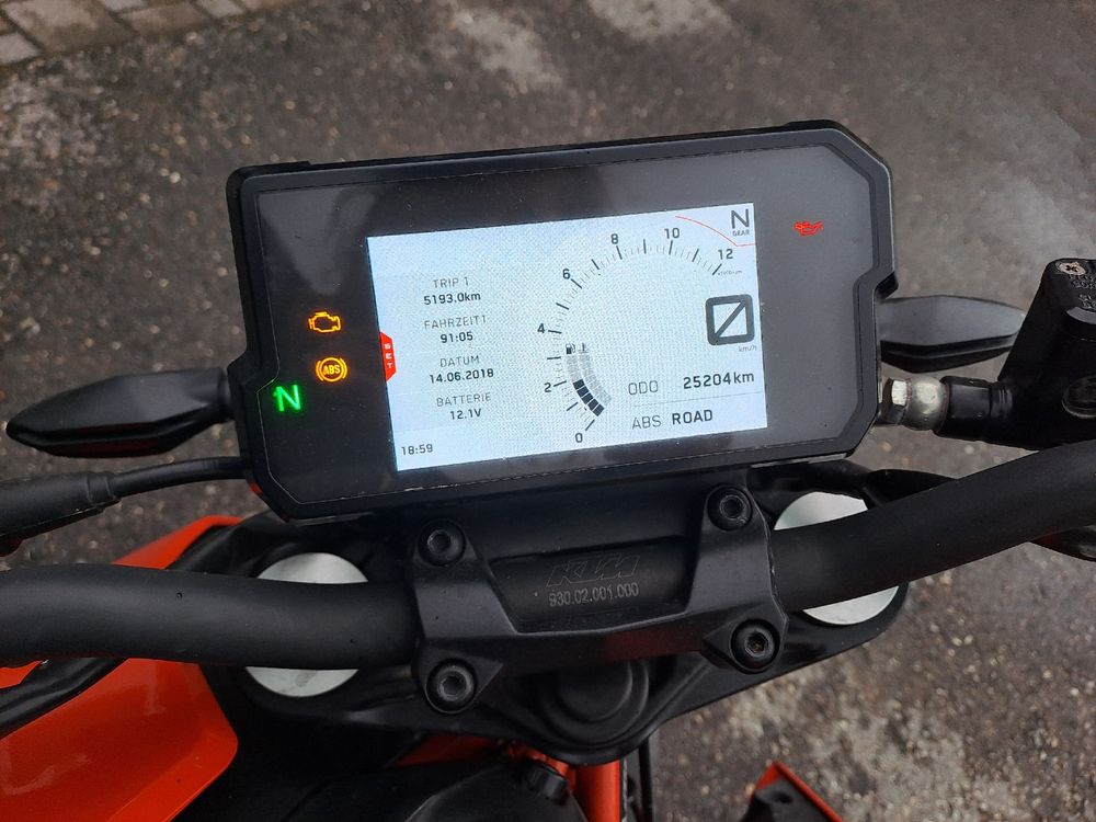 KTM Strada: KTM 390 Duke, Jahrgang 2020 – Usato da Lenk im Simmental venduto da jes_vbl6 5