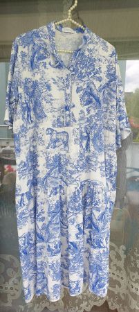 KLeid ELEGANCE, neuwertig,Gr. 42 , 140 Fr.