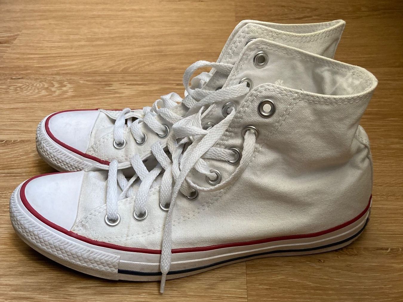 Converse Scarpe da donna: Weisse Converse in Gr. 41 – Usato da Zürich venduto da vesieber 1