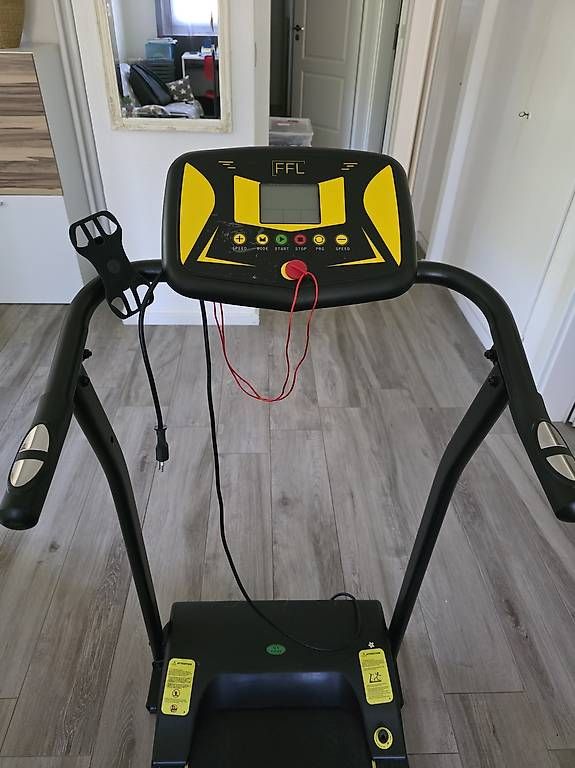 Macchine per carico, silaggio e trasporto: Tapis de course – Usato da Cressier NE venduto da mar_mh6f 2
