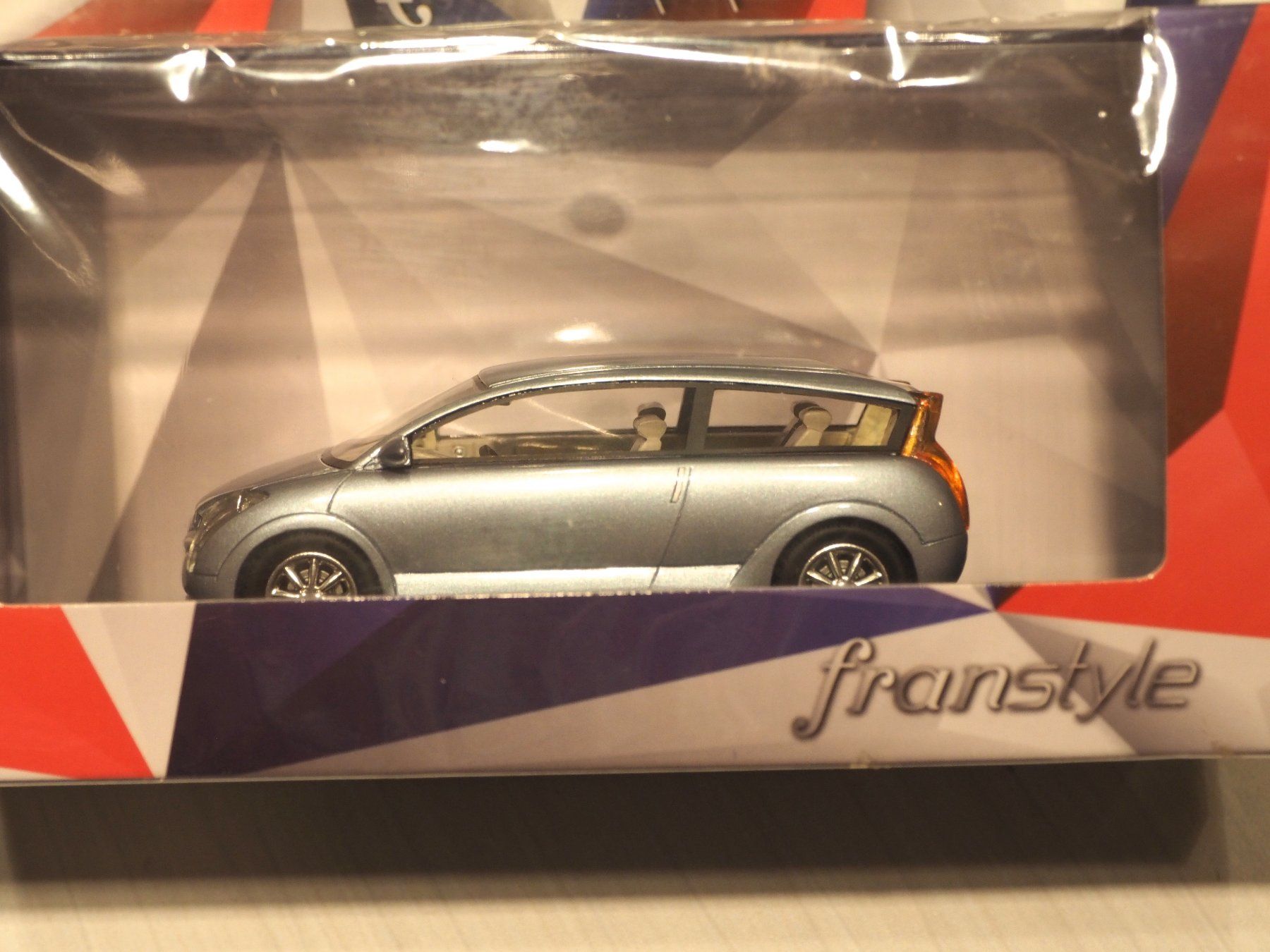 Citroën Voitures modèles: Citroen C4 Volcane 1998 - Franstyle – Neuf avec emballage d'origine à Winterthur par 602ccm