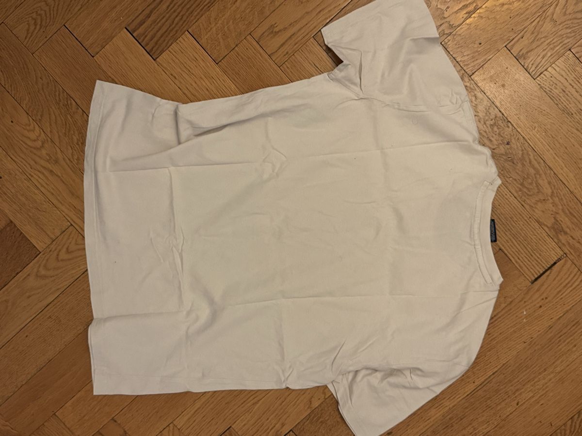 Lotti di vestiti: Lots de T-shirt  – Nuovo (secondo la descrizione) da Genève venduto da pau_nt5g 7