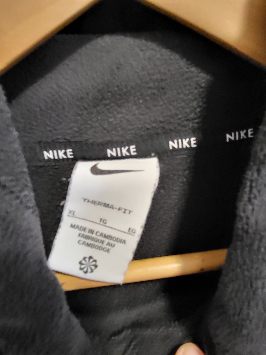 Nike Pullover & Sweatshirts: Nike Fleece Pulli Gr. XL – Gebraucht aus Neunkirch von Lilalotte 4