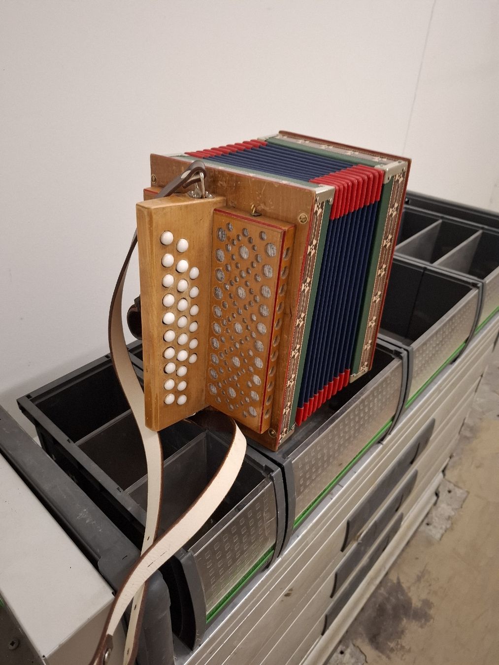 Eichhorn Musikinstrumente: Eichhorn orgeli – Gebraucht aus Villeneuve von BibiVintage 8