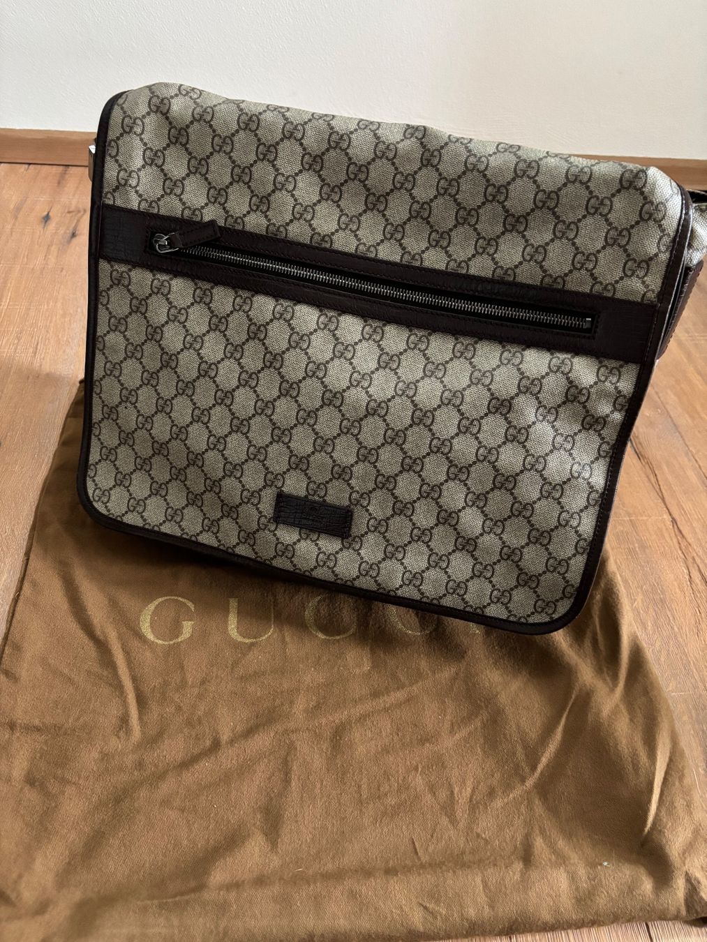 Gucci Borse: Borsa a tracolla Gucci – Usato da Minusio venduto da ManuM