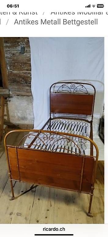 Letti: Metallbett mit Holz, Gründerzeit – Usato da Wetzikon ZH venduto da H.Buchegger 2