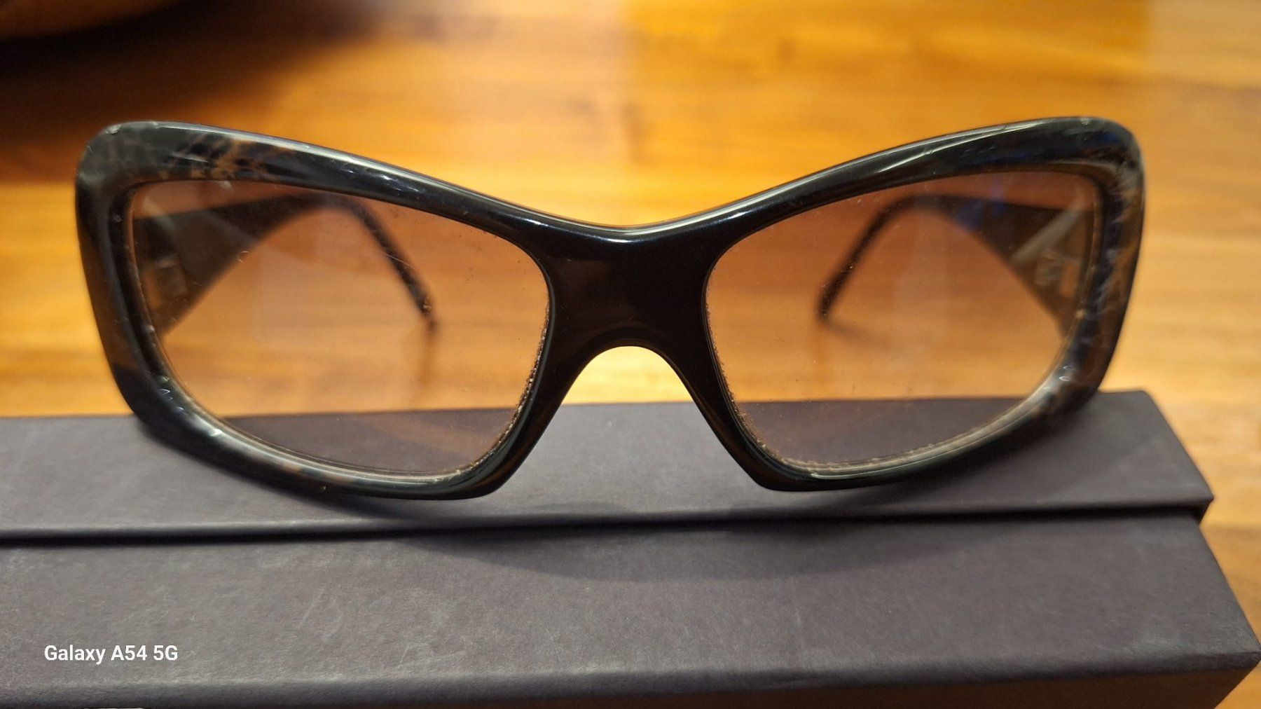 Lunettes & Verres: Sonnenbrille – D'occasion à Gossau par Salva1967