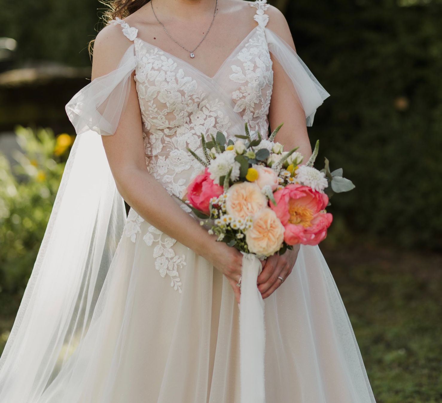 Robes: Secondhand Brautkleid Anna Moda "Midnight", Grösse 34-36 – D'occasion à Brunnen par Herzig-Brautmode 3