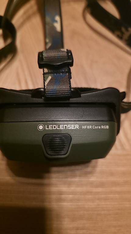 Lampes: Led Lenser HF8R Core RGB – D'occasion à moosseedorf par janm2808 2