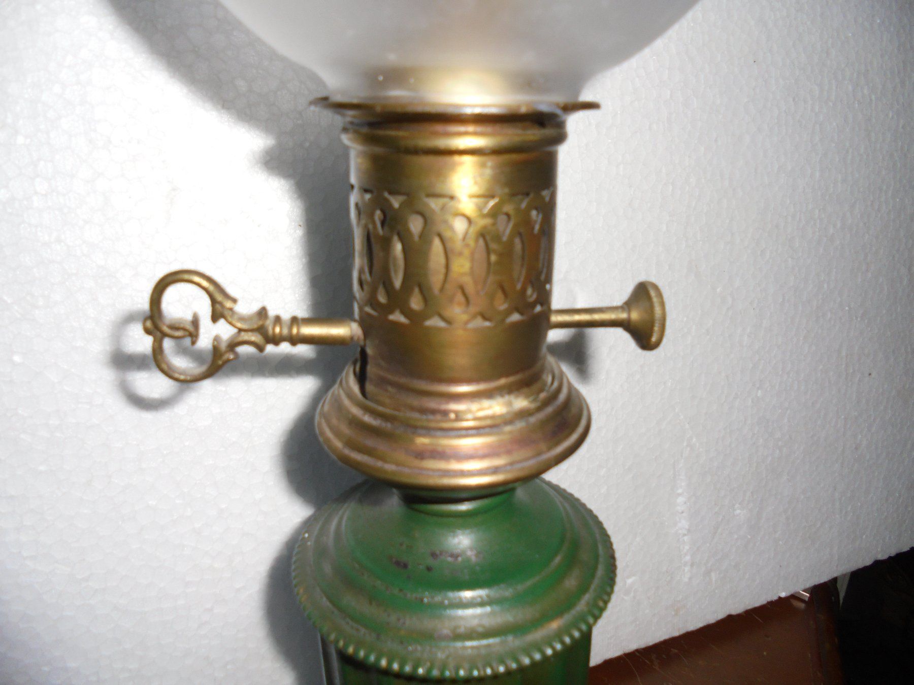 Lampen: Antike, kleine Tischlampe ca. 1940 – Gebraucht aus Camorino von Hunpete 3