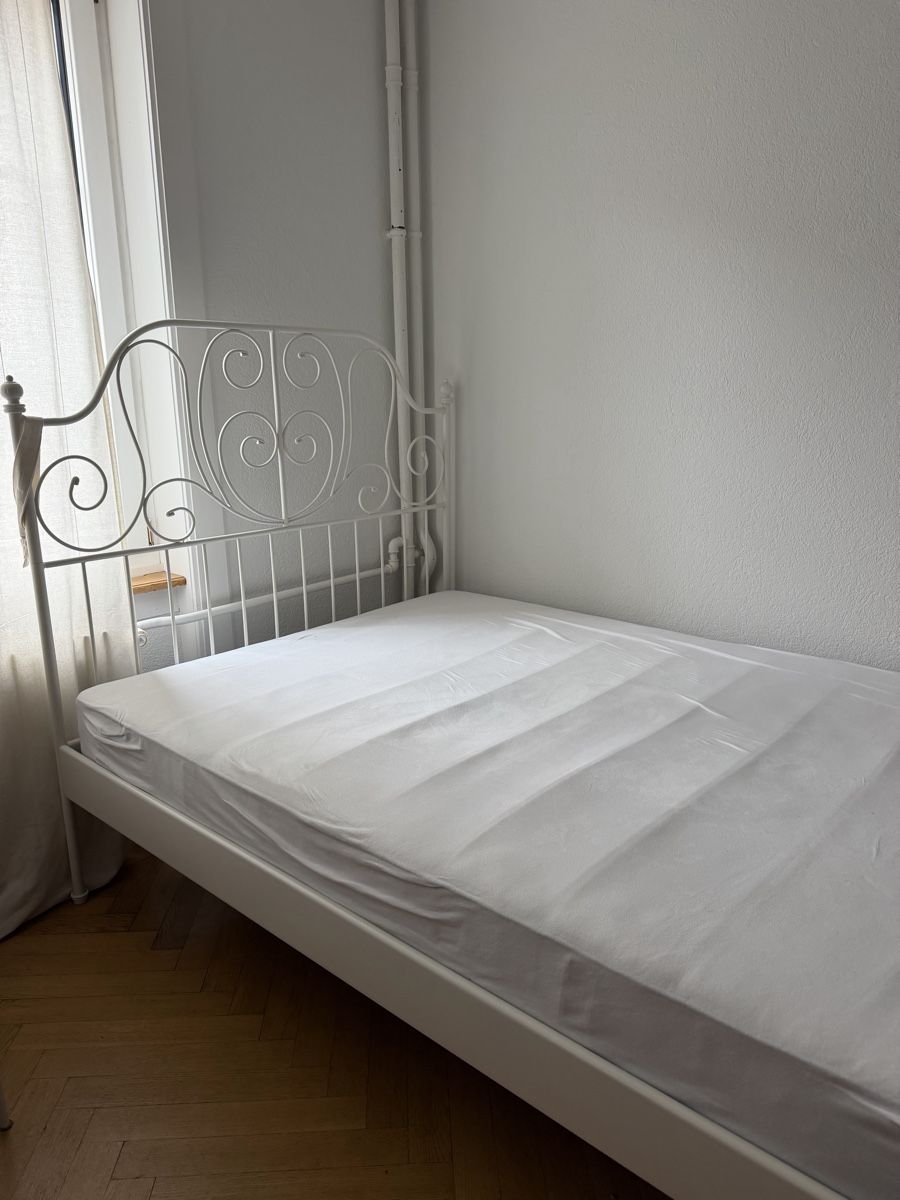 Betten: IKEA White whimsical Bed frame including mattress – Neu (gemäss Beschreibung) aus Bern von thi_857v