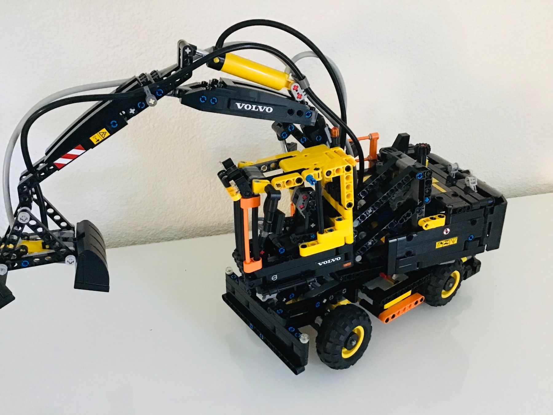 Lego Kit di costruzioni: Lego Technik 42053 Volvo Radbagger – Usato da Rodersdorf venduto da alfa03 3