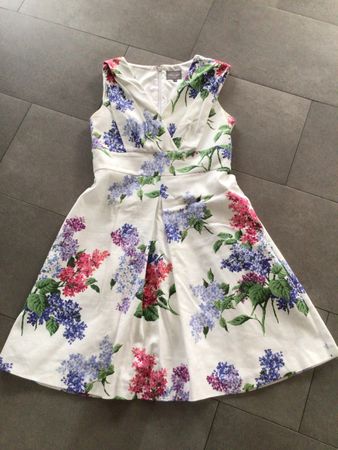 Phase Eight Sommerkleid Gr. 14 Blumenkleid weiss Flieder