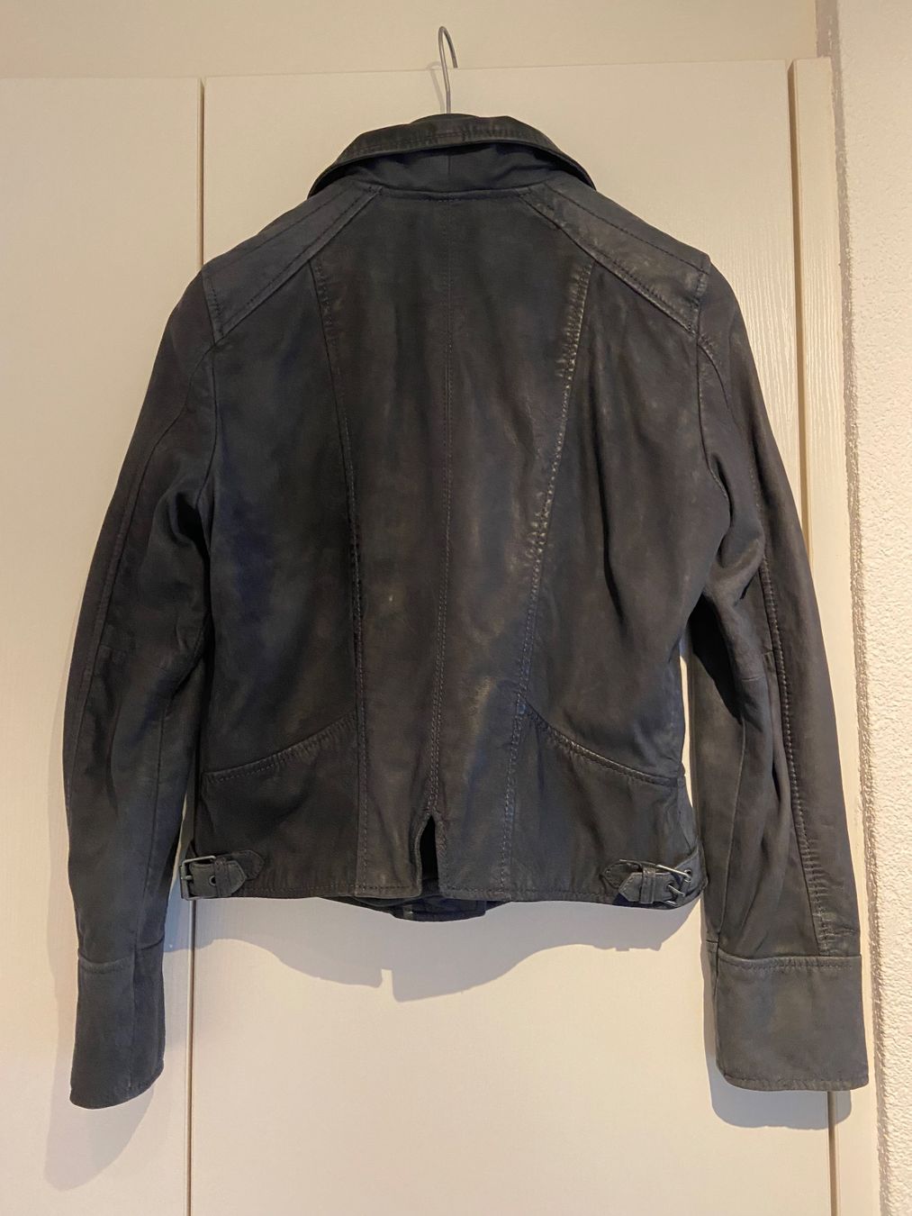 Giacche: Dunkelblau Lederjacke – Usato da Zürich venduto da Bibimuh 2