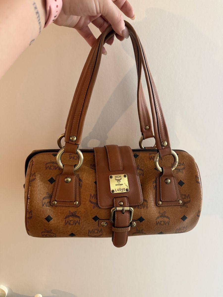 Mcm Taschen für Damen: MCM Vintage Tasche  – Gebraucht aus Oberglatt ZH von ali_l77m