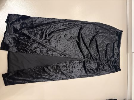 Damen Rock Samt schwarz mit Schlitz gebraucht guter Zustand