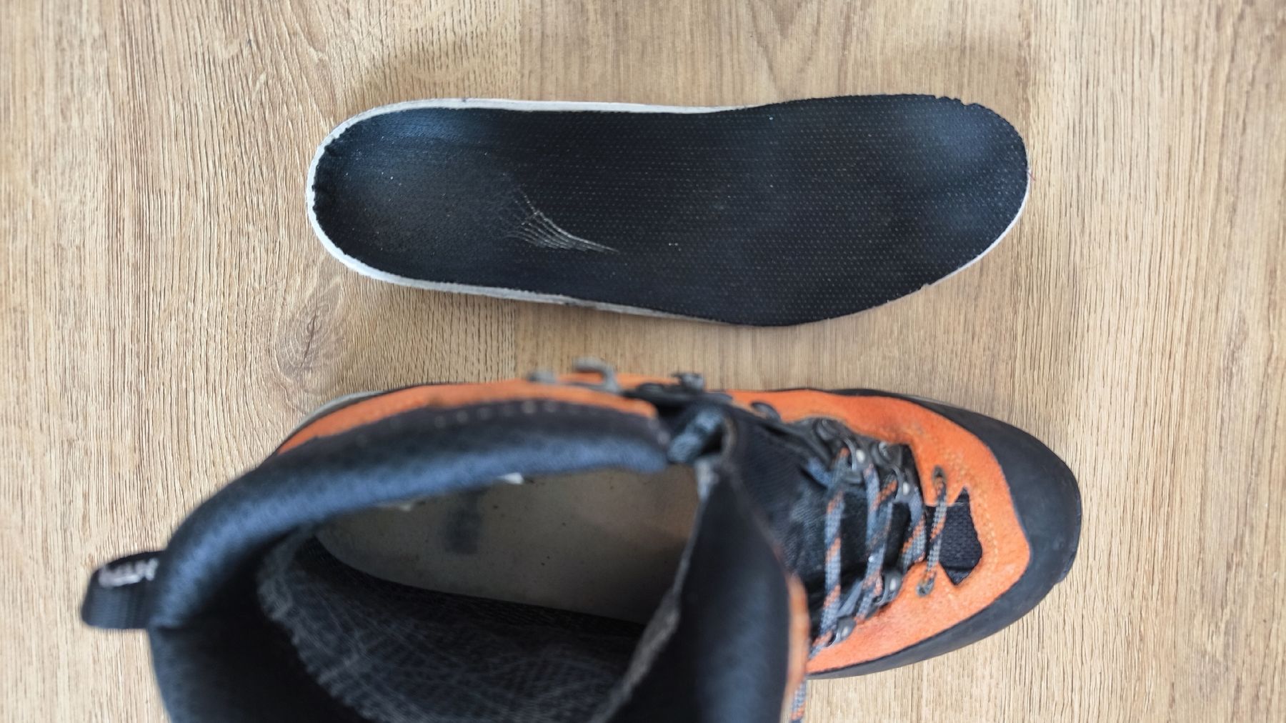 Lowa Herrenschuhe: Lowa Goretex Wanderschuhe 40 – Gebraucht aus Ebikon von brombomboli 1